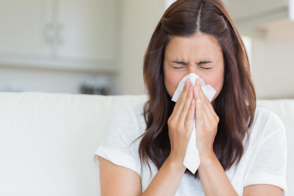 6 Tips Mencegah Pilek dan Flu Saat Musim Panas, Wajib Anda Ketahui